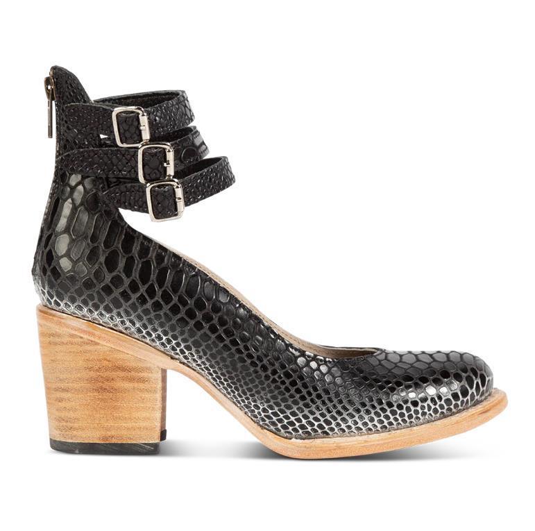 Triple-Buckle Snake Pumps