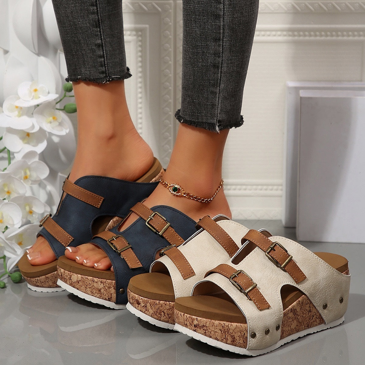 Women's Buckle Wedge Sandals